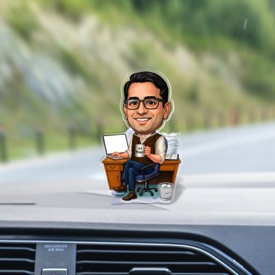 Personalized Boss Bobblehead Caricature with Solar Powered Moving Head Custom with Photo Office Desk & Car Dashboard Decor Birthday Gift for Boss, Friends & Colleagues